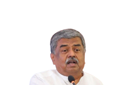 `ಮೋದಿ ಆಸ್ಟ್ರಿಚ್ ಪಕ್ಷಿ’ ಪ್ರಧಾನಿ ಮೋದಿಯವರ ಕಾರ್ಯವೈಖರಿಗೆ ಹರಿಪ್ರಸಾದ್ ವ್ಯಂಗ್ಯ