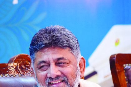 ಗರ‍್ನರ್-ಡಿಕೆ ಭೇಟಿ.