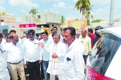 ಅಪಘಾತ ತಡೆಗೆ ಕ್ರಮ: ವರ್ಷದೊಳಗೆ ಮುದುಗುರ್ಕಿಗೆ ವ್ಯವಸ್ಥಿತ ರಸ್ತೆ ಸಂಪರ್ಕ- ಕೆ.ಹೆಚ್.ಎಂ