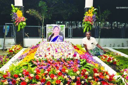 ಐಪಿಎಲ್ ವಿಜಯೋತ್ಸವದ ದುರಂತ: ಮೃತ ಸಹನಾ ಸಮಾಧಿಗೆ ವಿಶೇಷ ಪೂಜೆ