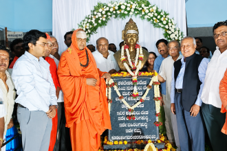 ಬಸವಣ್ಣ ಪ್ರತಿಮೆ ಅನಾವರಣ: ಶೇಷಾದ್ರಿ ಕಾರ್ಯಕ್ಕೆ ಗಣ್ಯರ ಮೆಚ್ಚುಗೆ