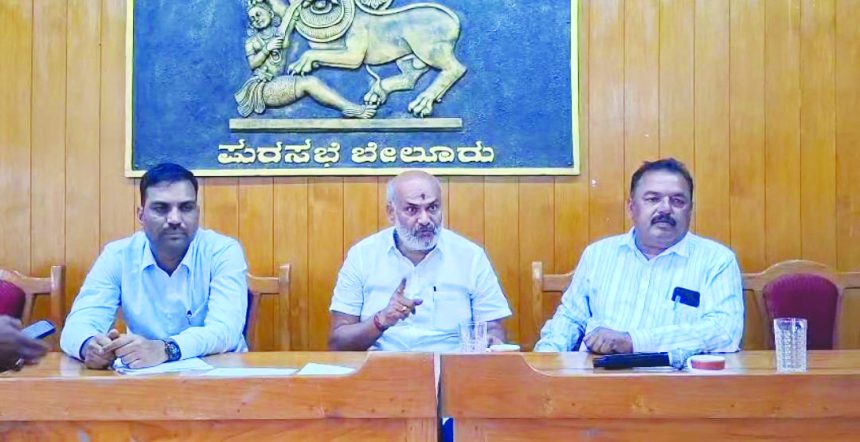 ಆಶ್ರಯ ಯೋಜನೆಗೆ ವೇಗ: ಅರ್ಹ ಬಡವರಿಗೆ ಶೀಘ್ರ ನಿವೇಶನ ಹಂಚಿಕೆಗೆ ಕ್ರಮ