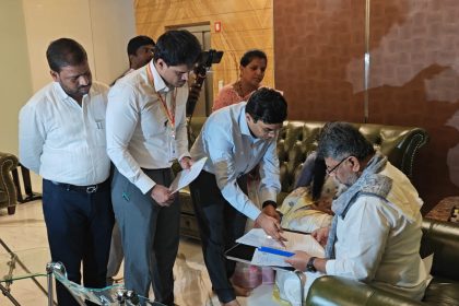 CM  ಡಿಕೆಶಿ ಮನೆಯಿಂದಲೇ ‘SIR’ ಪ್ರಕ್ರಿಯೆ ಆರಂಭ