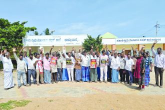 ಕೆಪಿಎಸ್ ಮ್ಯಾಗ್ನೆಟ್ ಯೋಜನೆ ಹೆಸರಲ್ಲಿ ಶಾಲೆಗಳ ಮುಚ್ಚುವಿಕೆ: ಗ್ರಾಮಸ್ಥರ ಪ್ರತಿಭಟನೆ