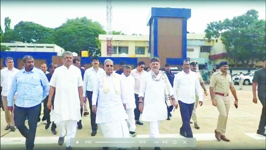 ವರಿಷ್ಠರ ನಡೆ ನಿಗೂಢ ದೆಹಲಿಯಲ್ಲಿ ನಡೆದಿದೆ ಸಂಪುಟ ಪುನರ್ ರಚನೆಯ ಕಸರತ್ತು