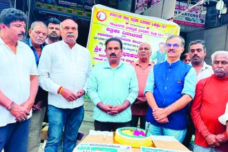 ಪತ್ರಿಕಾ ವಿತರಕರು ಮಾಧ್ಯಮ ಸಂಸ್ಥೆಗಳ ನರನಾಡಿಗಳಿಗೆ ಆಮ್ಲಜನಕ ಇದ್ದಂತೆ: ಕೆ.ವಿ.ಪ್ರಭಾಕರ್