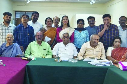 ಕನ್ನಡ ಮೊದಲು ಬಳಗದೊಂದಿಗೆ ಚಿಂತಕರ ಸಭೆ: ಸಮಗ್ರ ಕನ್ನಡ ಅನುಷ್ಠಾನಕ್ಕೆ ಘೋಷಣೆ